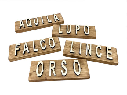 Insegna in legno
